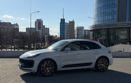 Porsche Macan I рестайлинг, 2023 год, 10 990 000 рублей, 2 фотография