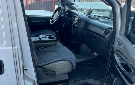 Hyundai Starex I рестайлинг, 2006 год, 333 333 рублей, 4 фотография