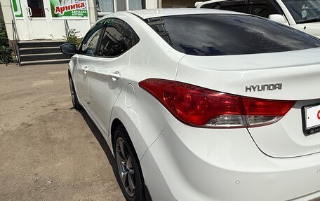 Hyundai Elantra V, 2011 год, 860 000 рублей, 9 фотография