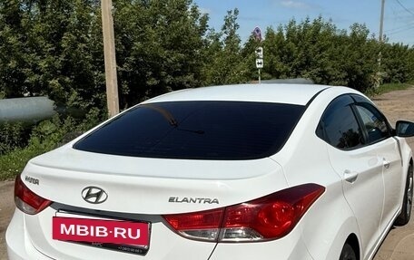 Hyundai Elantra V, 2011 год, 860 000 рублей, 6 фотография