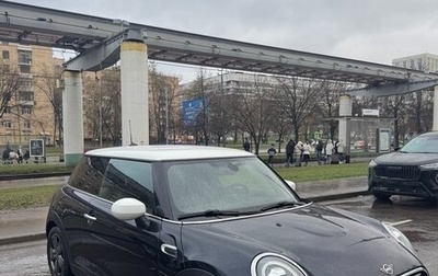 MINI Hatch, 2019 год, 1 950 000 рублей, 1 фотография