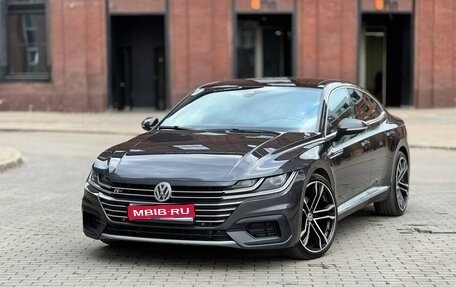 Volkswagen Arteon I, 2018 год, 2 990 000 рублей, 1 фотография