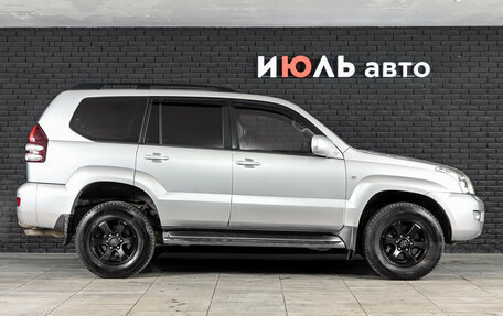 Toyota Land Cruiser Prado 120 рестайлинг, 2008 год, 2 080 000 рублей, 9 фотография