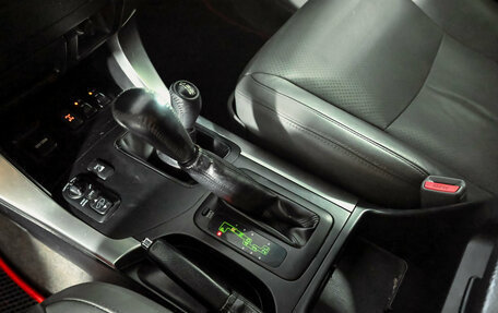 Toyota Land Cruiser Prado 120 рестайлинг, 2008 год, 2 080 000 рублей, 14 фотография