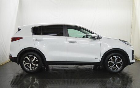 KIA Sportage IV рестайлинг, 2021 год, 2 200 000 рублей, 4 фотография