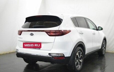 KIA Sportage IV рестайлинг, 2021 год, 2 200 000 рублей, 5 фотография