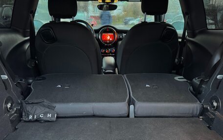 MINI Hatch, 2019 год, 1 950 000 рублей, 17 фотография