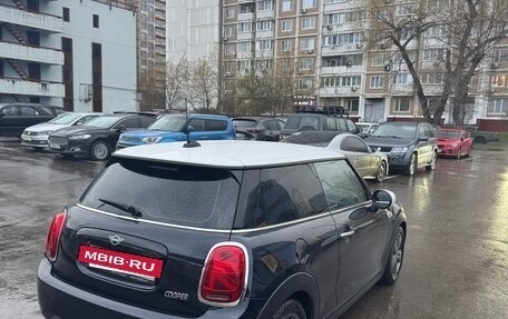 MINI Hatch, 2019 год, 1 950 000 рублей, 11 фотография