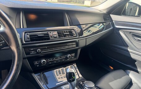 BMW 5 серия, 2015 год, 2 350 000 рублей, 15 фотография