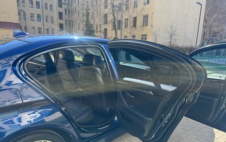 BMW 5 серия, 2015 год, 2 350 000 рублей, 18 фотография