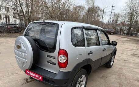 Chevrolet Niva I рестайлинг, 2012 год, 392 000 рублей, 5 фотография