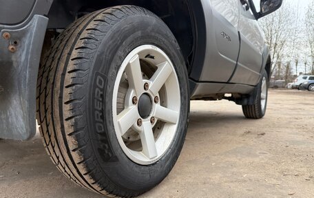 Chevrolet Niva I рестайлинг, 2012 год, 392 000 рублей, 24 фотография