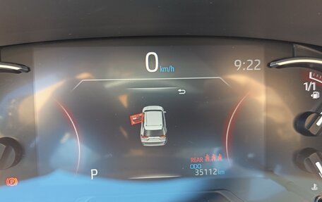 Toyota RAV4, 2021 год, 3 900 000 рублей, 10 фотография