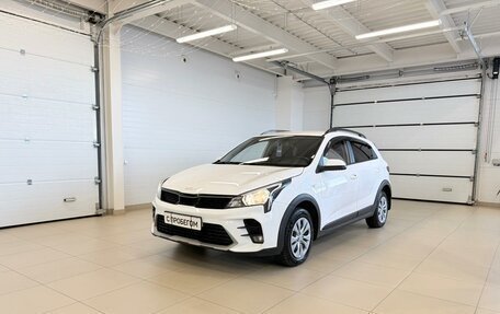 KIA Rio IV, 2021 год, 1 379 000 рублей, 2 фотография