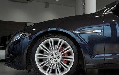 Jaguar XJ IV (X351), 2016 год, 4 000 000 рублей, 36 фотография