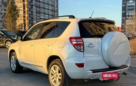 Toyota RAV4, 2011 год, 1 450 000 рублей, 4 фотография