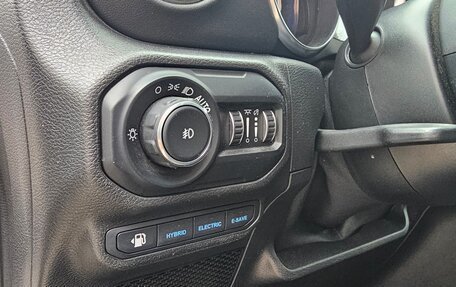 Jeep Wrangler, 2021 год, 5 950 000 рублей, 12 фотография