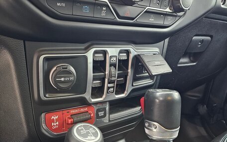 Jeep Wrangler, 2021 год, 5 950 000 рублей, 11 фотография