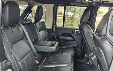 Jeep Wrangler, 2021 год, 5 950 000 рублей, 18 фотография