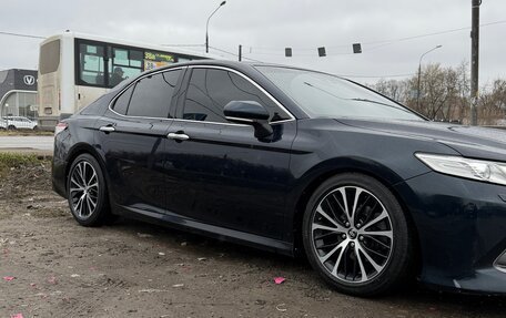 Toyota Camry, 2018 год, 2 550 000 рублей, 5 фотография