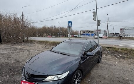 Toyota Camry, 2018 год, 2 550 000 рублей, 12 фотография