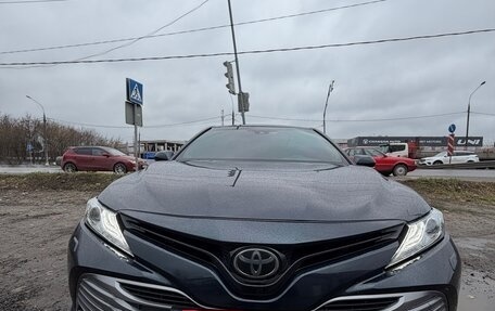 Toyota Camry, 2018 год, 2 550 000 рублей, 14 фотография