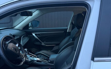 Geely Atlas, 2023 год, 2 250 000 рублей, 6 фотография
