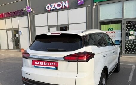 Geely Atlas, 2023 год, 2 250 000 рублей, 3 фотография