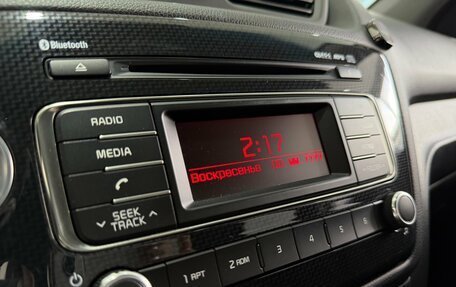 KIA Rio III рестайлинг, 2016 год, 1 400 000 рублей, 32 фотография