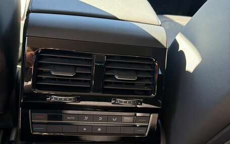 Volkswagen Touareg III, 2024 год, 10 350 000 рублей, 19 фотография