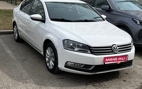 Volkswagen Passat B7, 2011 год, 1 290 000 рублей, 2 фотография