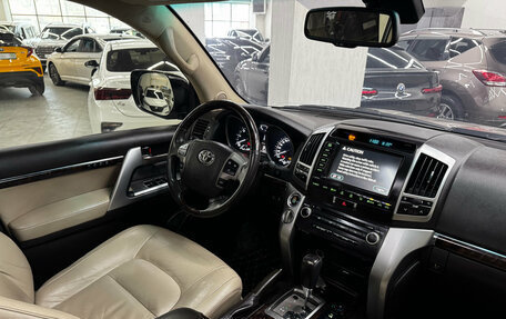 Toyota Land Cruiser 200, 2008 год, 3 150 000 рублей, 21 фотография