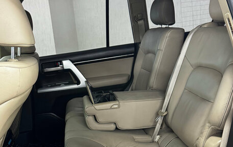 Toyota Land Cruiser 200, 2008 год, 3 150 000 рублей, 31 фотография