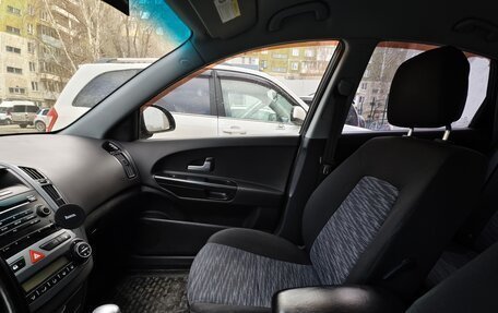 KIA cee'd I рестайлинг, 2007 год, 725 000 рублей, 15 фотография