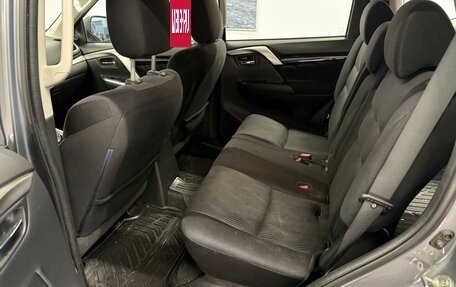 Mitsubishi Pajero Sport III рестайлинг, 2018 год, 1 949 000 рублей, 8 фотография