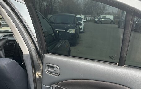 Nissan Almera, 2005 год, 230 000 рублей, 11 фотография