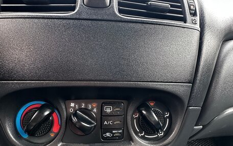 Nissan Almera, 2005 год, 230 000 рублей, 14 фотография