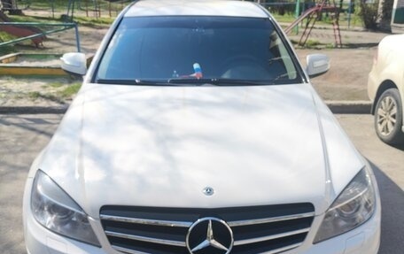 Mercedes-Benz C-Класс, 2008 год, 1 530 000 рублей, 1 фотография