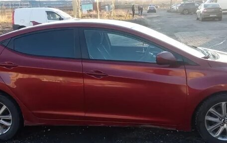 Hyundai Elantra V, 2013 год, 975 000 рублей, 1 фотография