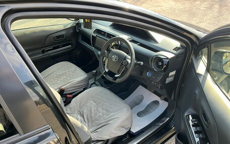 Toyota Aqua I, 2019 год, 1 279 000 рублей, 13 фотография