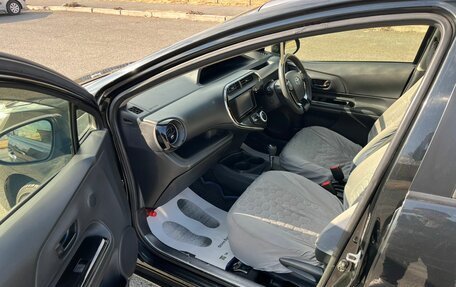 Toyota Aqua I, 2019 год, 1 279 000 рублей, 10 фотография