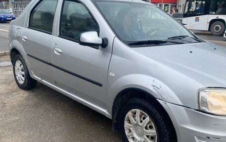 Renault Logan I, 2013 год, 280 000 рублей, 2 фотография