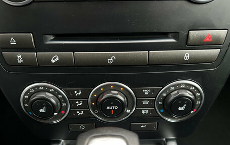 Land Rover Freelander II рестайлинг 2, 2014 год, 1 890 000 рублей, 20 фотография