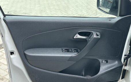 Volkswagen Polo VI (EU Market), 2020 год, 1 100 000 рублей, 9 фотография