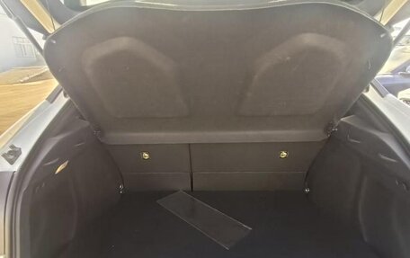 Toyota C-HR I рестайлинг, 2021 год, 2 800 000 рублей, 9 фотография