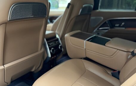 Land Rover Range Rover IV рестайлинг, 2022 год, 19 000 000 рублей, 8 фотография