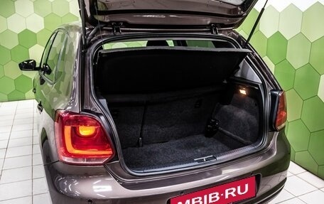 Volkswagen Polo VI (EU Market), 2011 год, 650 000 рублей, 21 фотография