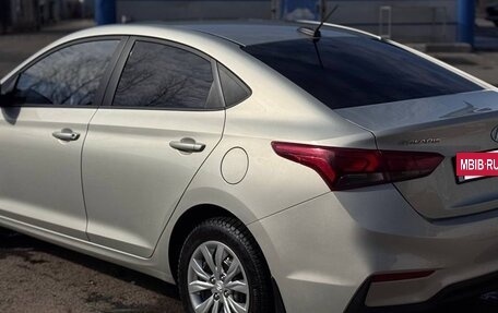 Hyundai Solaris II рестайлинг, 2018 год, 1 420 000 рублей, 2 фотография