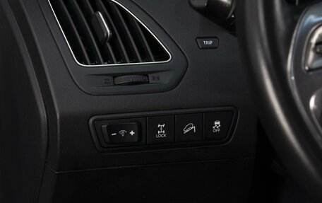 Hyundai ix35 I рестайлинг, 2010 год, 1 190 000 рублей, 18 фотография