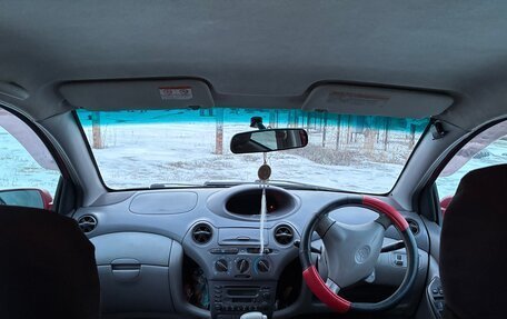 Toyota Platz, 2001 год, 320 000 рублей, 5 фотография